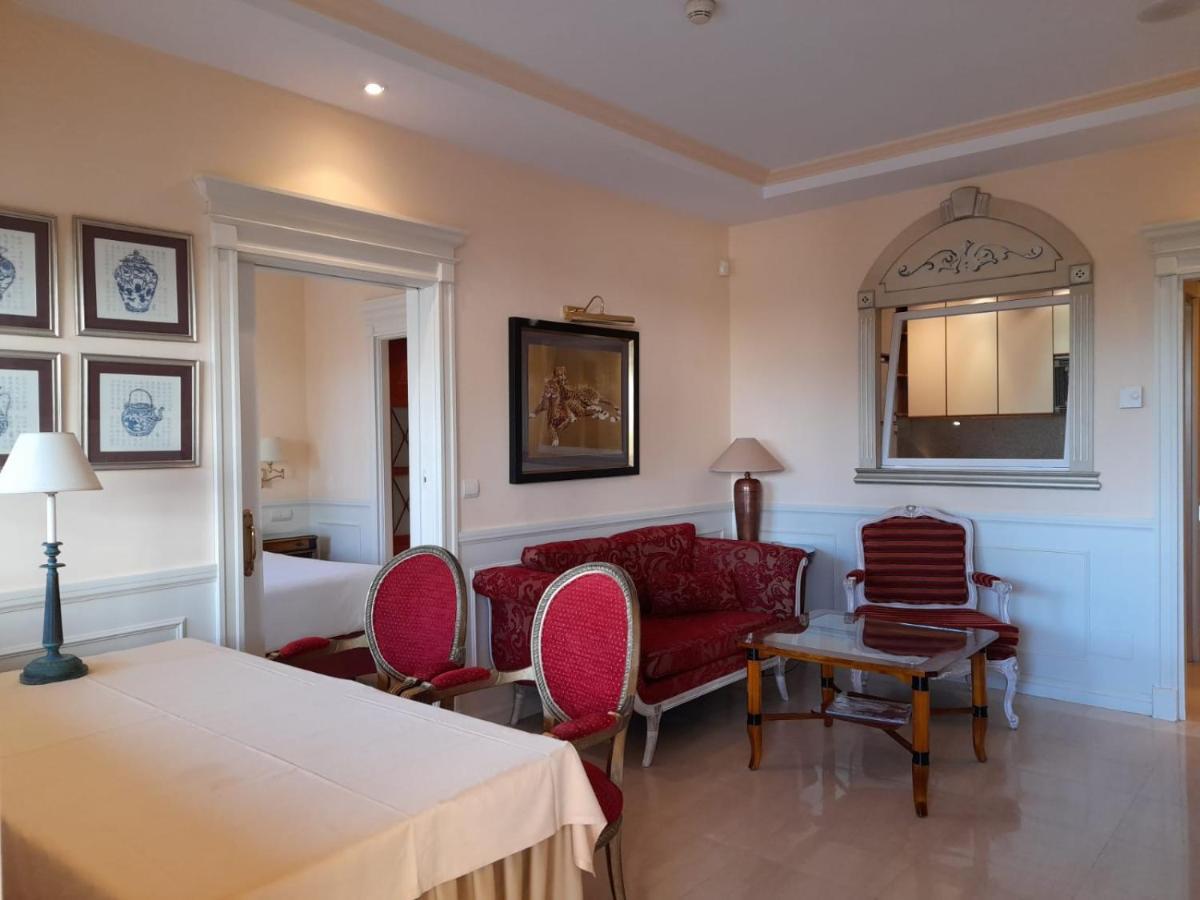 Guadalpin Residences Marbella Exterior photo